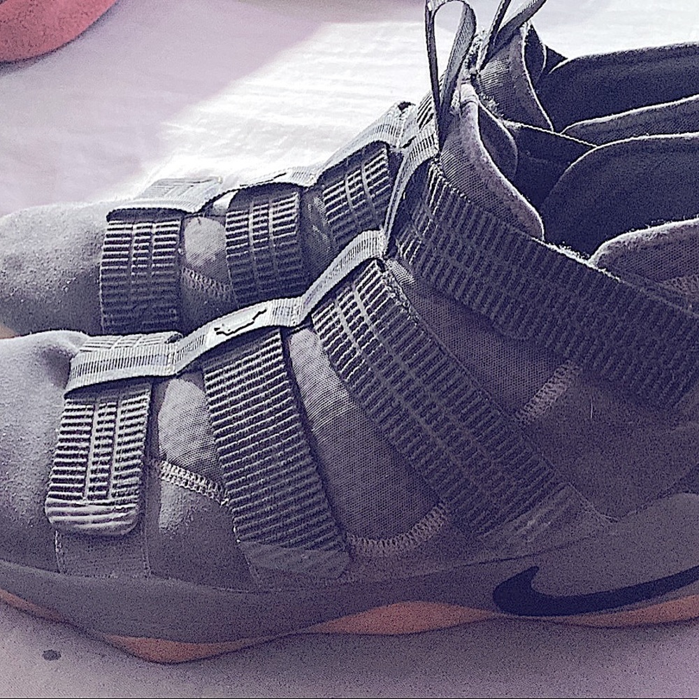 LeBron X’s